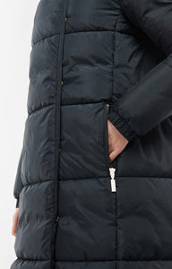 B. Intl Aldea Quilt