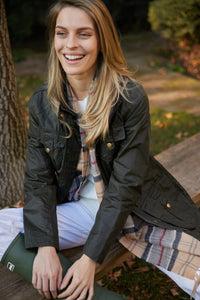 Barbour Defence Ligthweigth Waxed