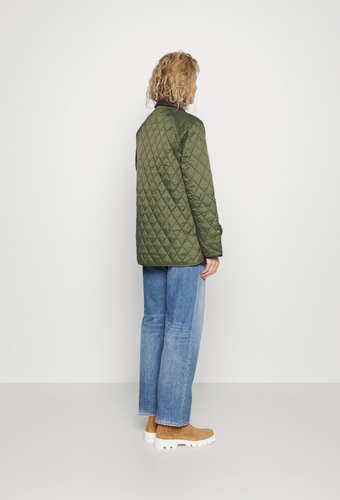 Barbour Kelham Quilt